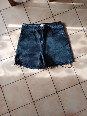 Short hm taille 36
