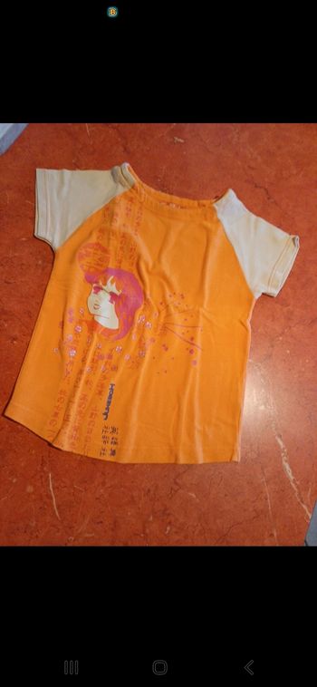 T.shirt fille taille 8 ans