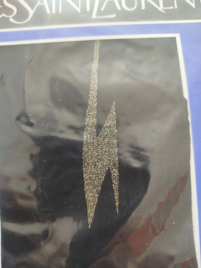 Collants neufs YSL - photo numéro 2