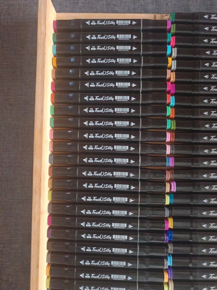 Lot de 53 feutres comme neuf - photo numéro 7