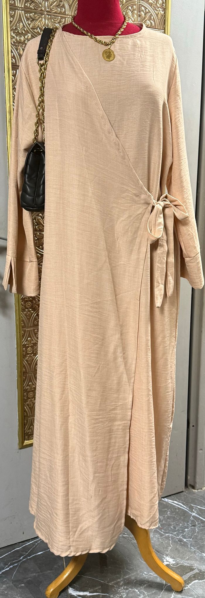 Robe portefeuille – Manches longues