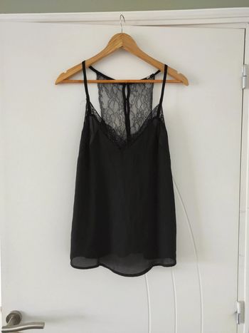 Débardeur noir dentelle