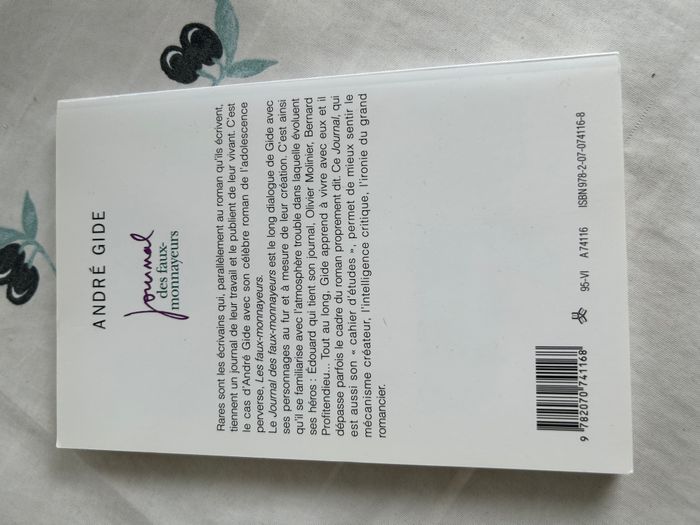 Journal des faux monnayeurs - photo numéro 2
