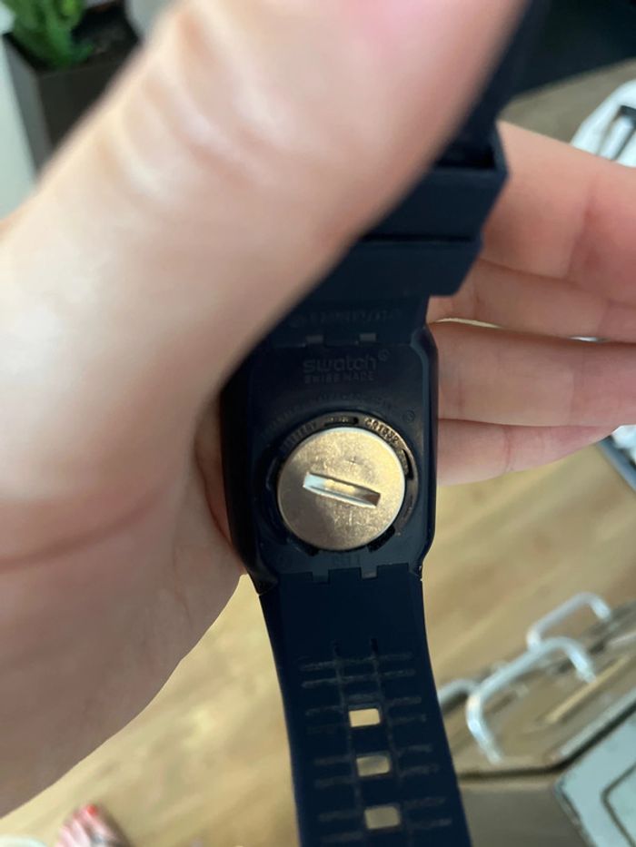 Montre Swatch - photo numéro 3
