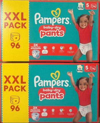 2 cartons de couches Pampers taille 5