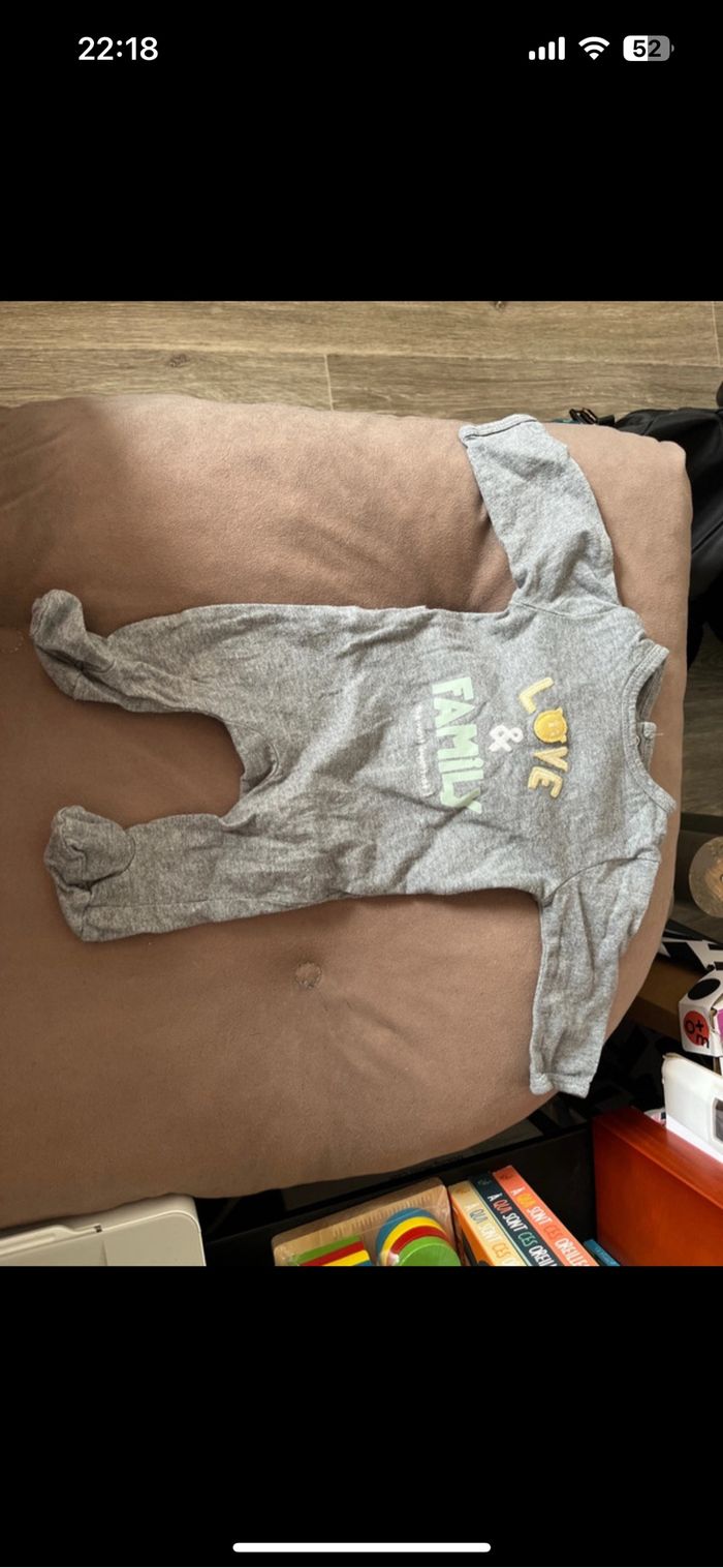 Pyjama été 1 mois - photo numéro 3