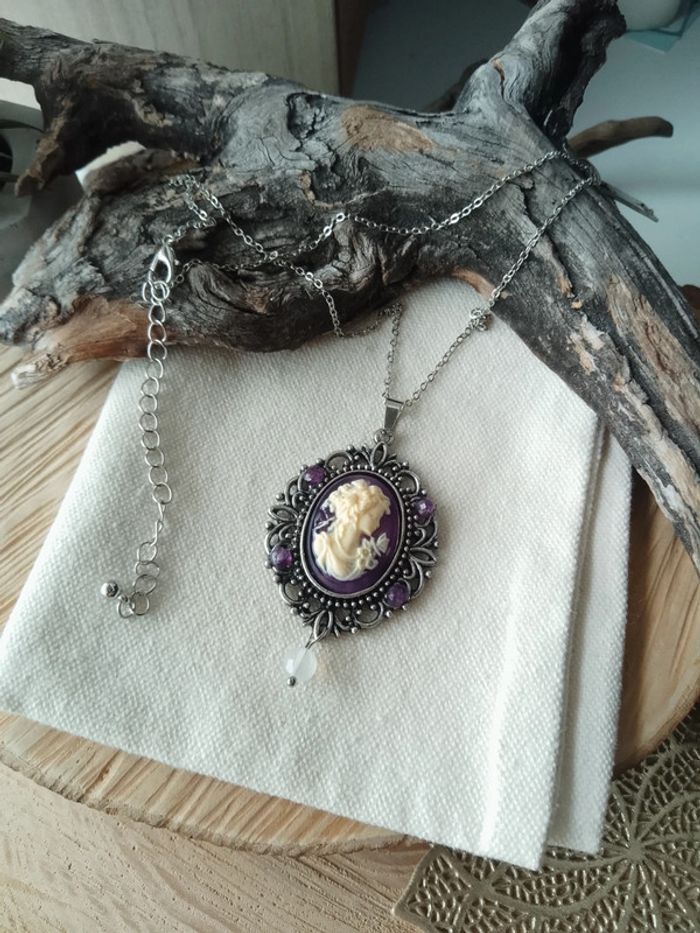 Collier camée pierres d'améthyste et opaline - photo numéro 2