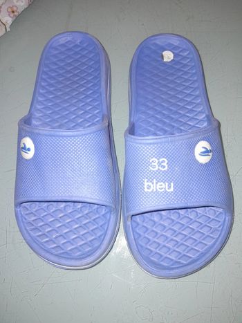 Claquette bleu en 33