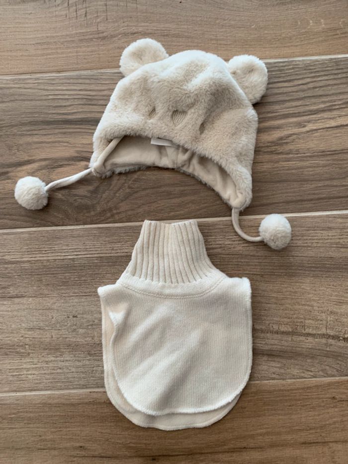 Bonnet orchestra 47 cm + plastron kiabi