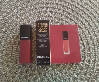 💄 Rouge à lèvres Rouge Allure Liquid Velvet - Neuf ⭐