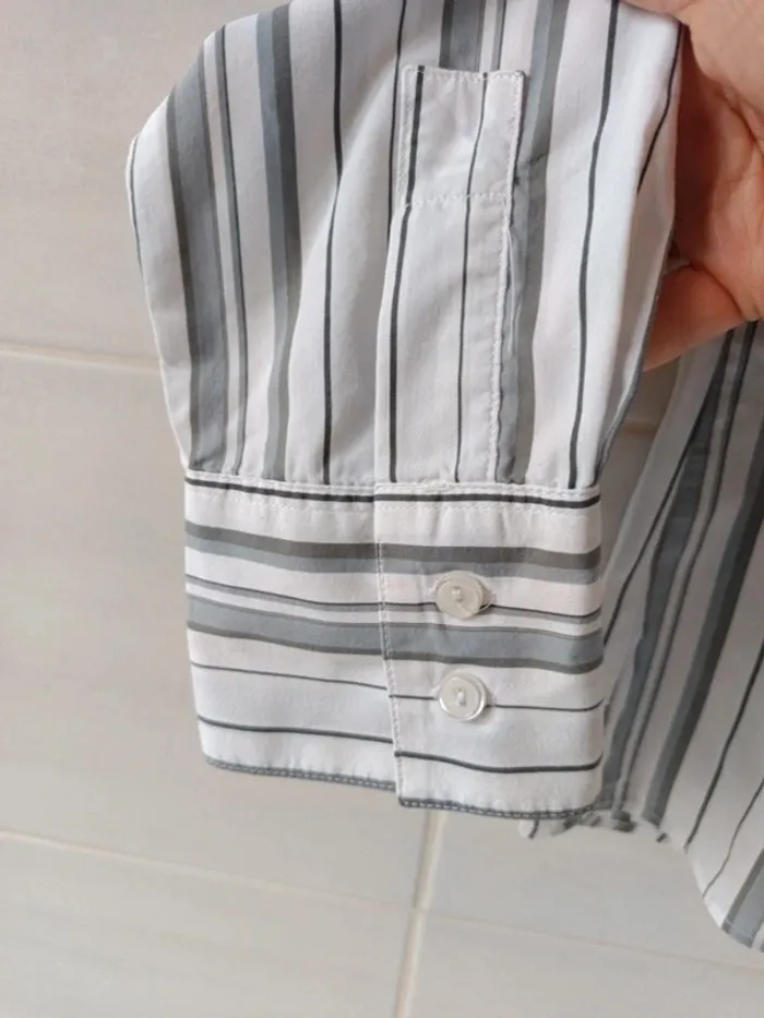 Chemise 123 rayures grises/blanches t.42 - photo numéro 4