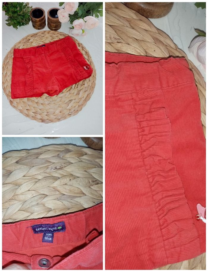 3 ans sergent major short velours rouge mi-saison /Excellent état - photo numéro 2