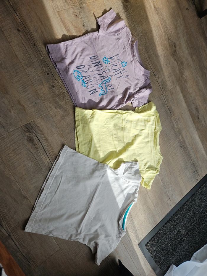 Lot tee-shirts garçon 5 ans