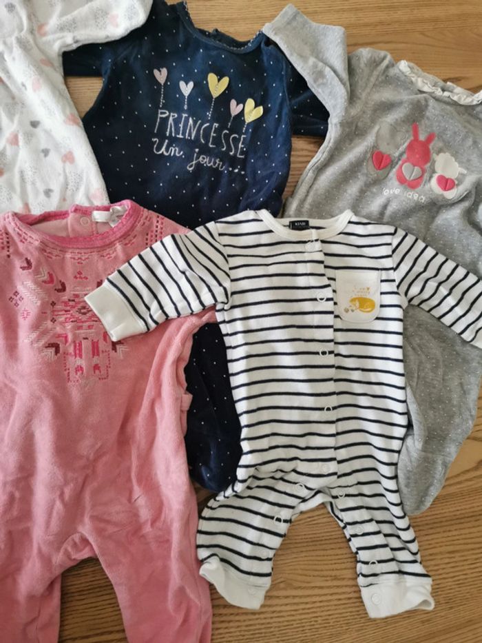 Lot de 5 pyjama 3 mois - photo numéro 3
