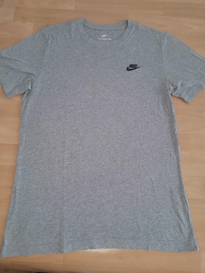 Tee-shirt Nike - photo numéro 3