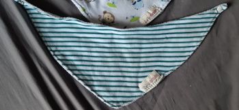 Lot 3 bandanas bavoirs bebe