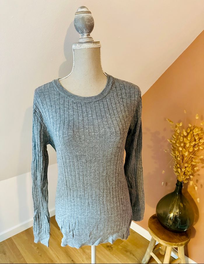 💜 Pull gris Primark taille L 💜 - photo numéro 2