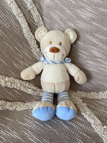 Peluche doudou 28cm pommette ours beige et bleu a rayures très bon état