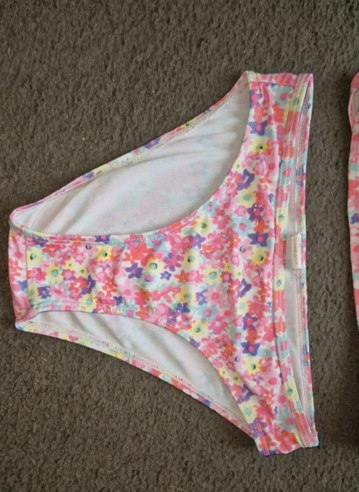 Maillot de bain fille 5 ans - photo numéro 4