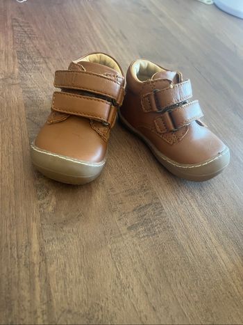 Chaussures premiers pars