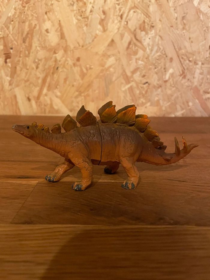 Jouet Dinosaure Stégosaure  Environ 15 cm