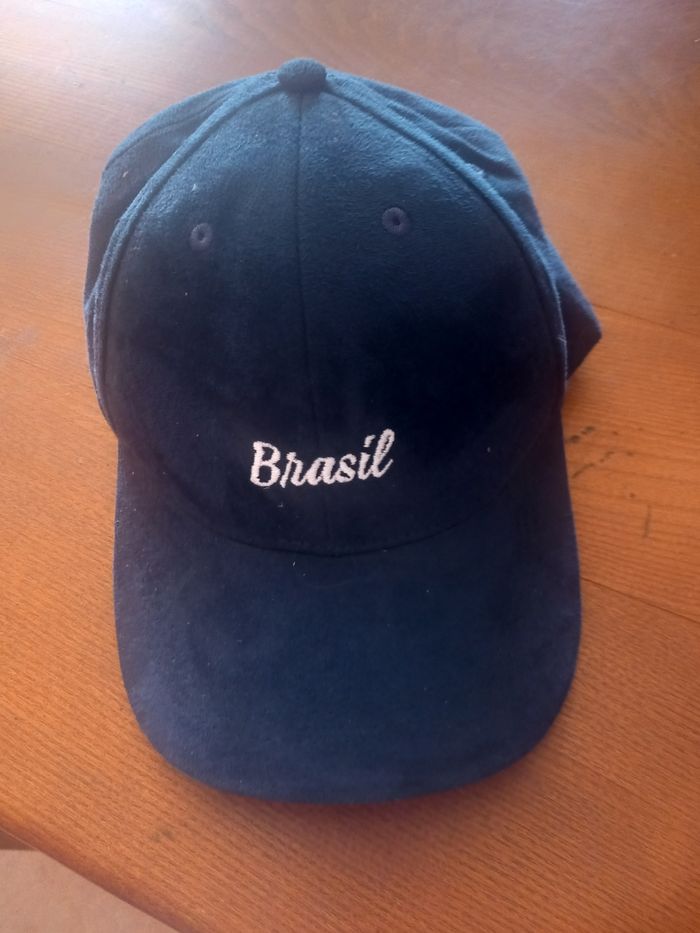 Casquette réglable