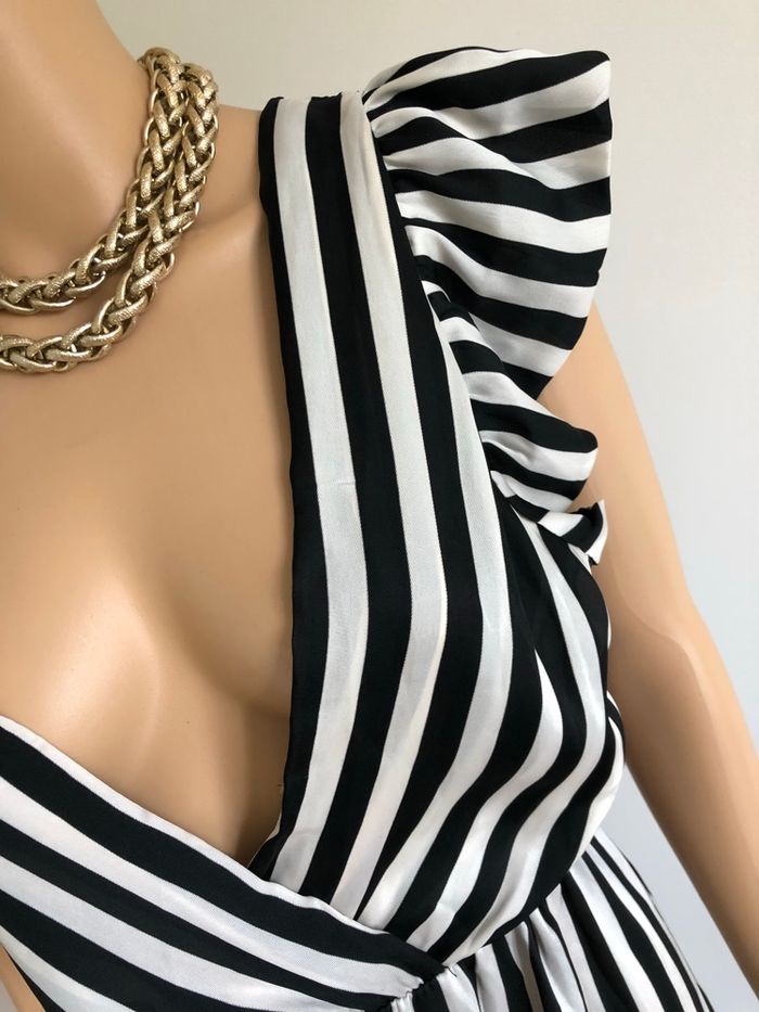 Robe longue noire et écrue neuve sans manches taille unique - photo numéro 4