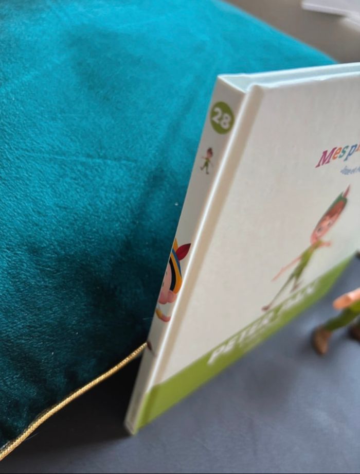 Figurine + Livre Peter Pan n 28 Mes Premiers Amis Disney Altaya - photo numéro 3