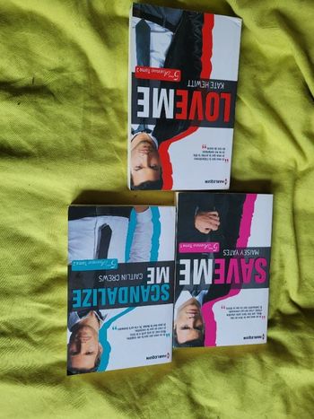 Livres scandalize me love me save me