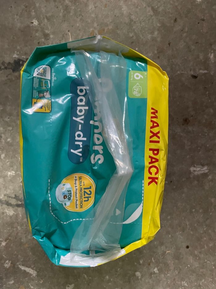 Maxi pack Pampers Baby Dry taille 6 - photo numéro 2