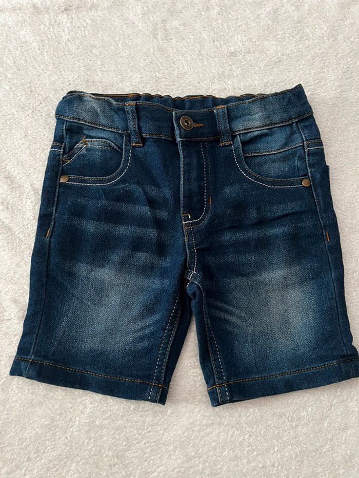 Lot de vêtements taille 4 ans - photo numéro 8