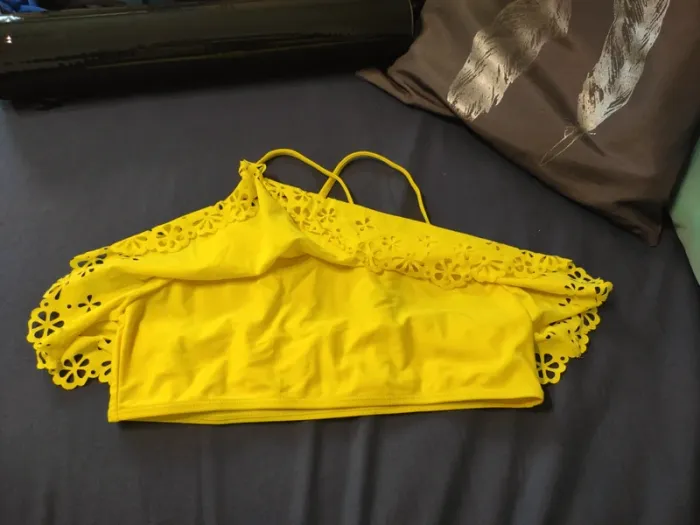 Haut de maillot Primark Taille 13/14 ans - photo numéro 2