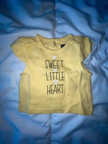 Tee-shirt taille 1 mois