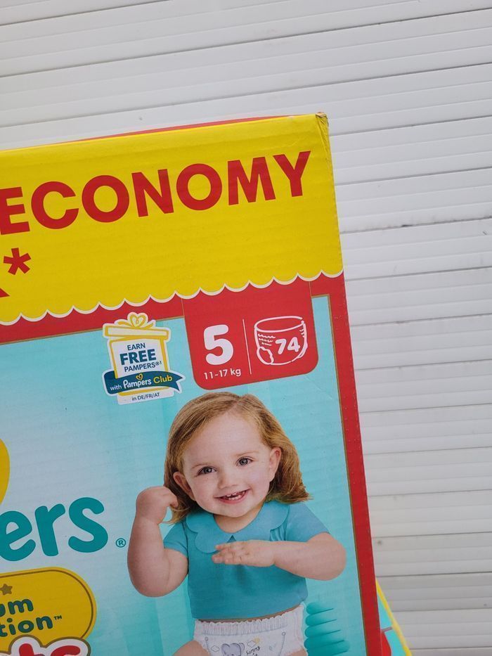 2 maxi pack pampers baby dry Premium taille 5 total 146 couches - photo numéro 2