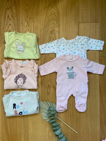Lot 5 pyjamas 1 mois