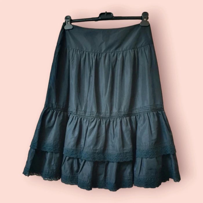 Jupe mi-longue. - photo numéro 2