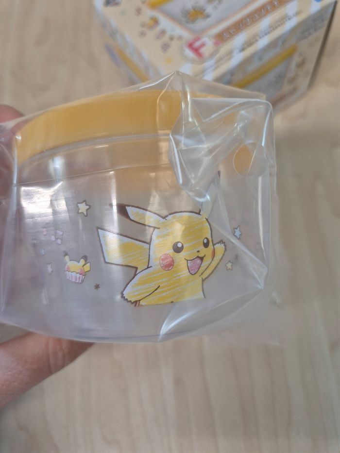 Boîte plastique Pokemon Ichibankuji "Mimikkyu's Sweets Party " - photo numéro 7