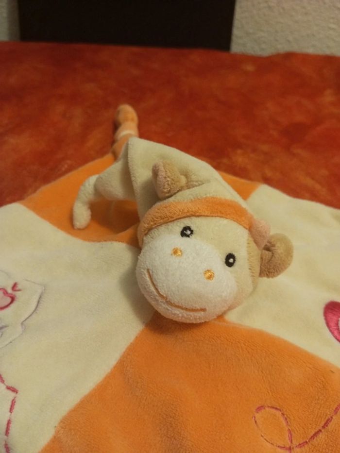 Doudou girafe beige orange Gipsy - photo numéro 2
