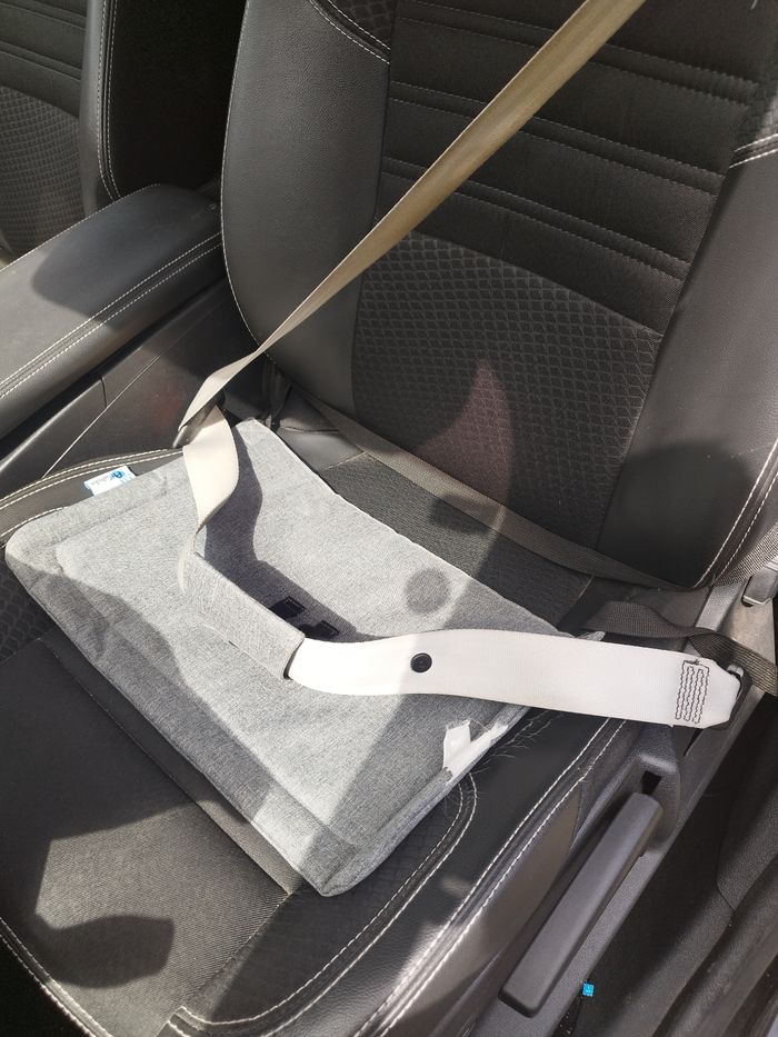 Tapis de grossesse voiture - photo numéro 2