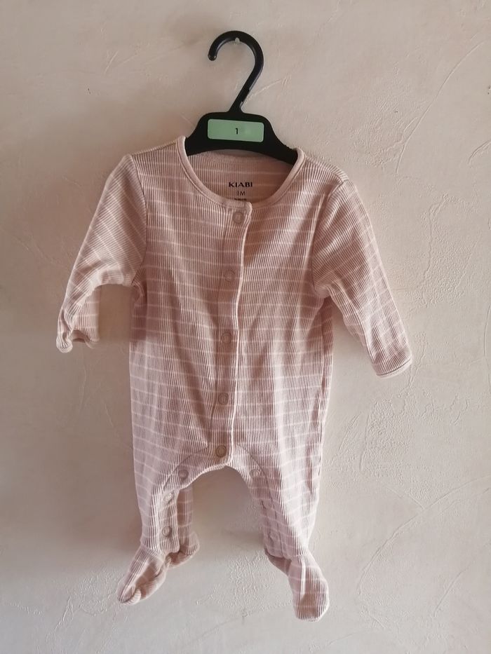 Lot de 2 pyjamas 1 mois de marque kiabi - photo numéro 4