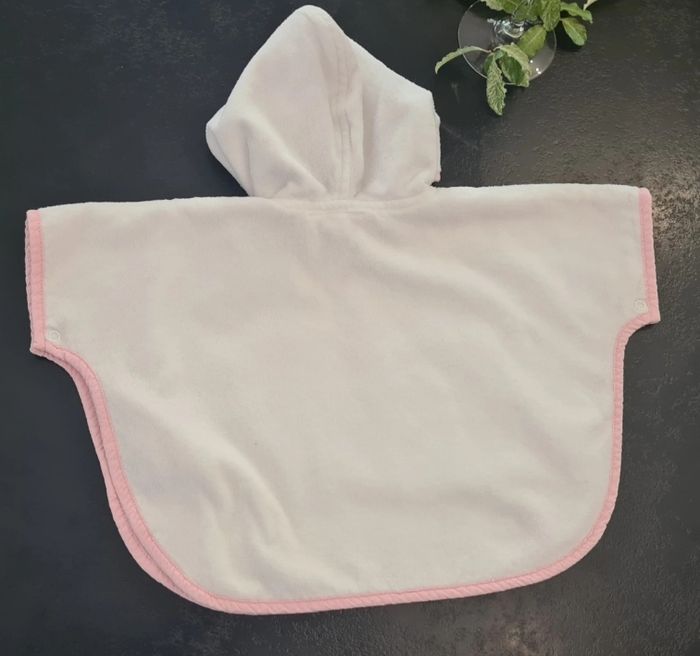 Cap de bain 1 mois tbe - photo numéro 2