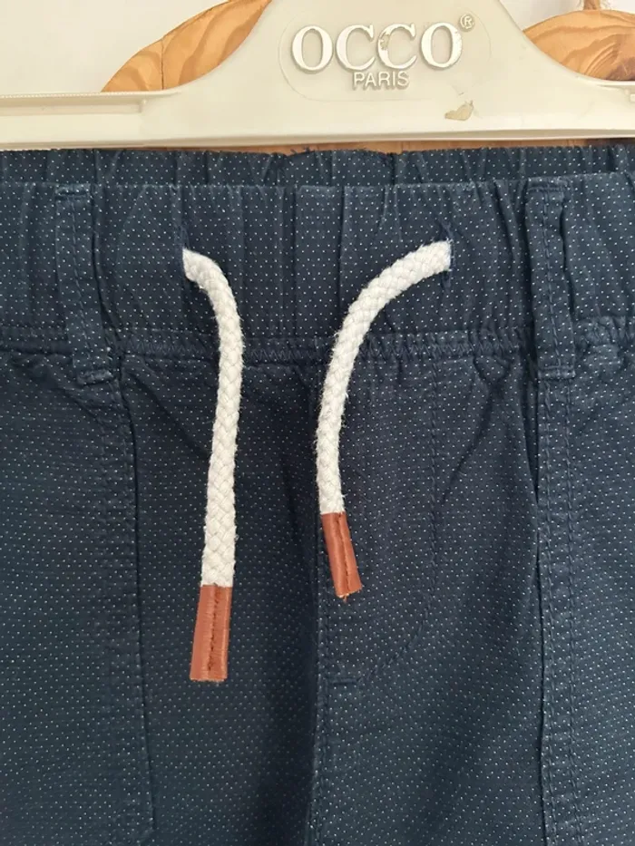 Short bleu taille 5 ans - photo numéro 3