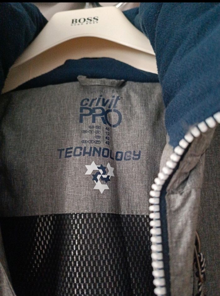 Veste de ski neuve taille 40 - photo numéro 2