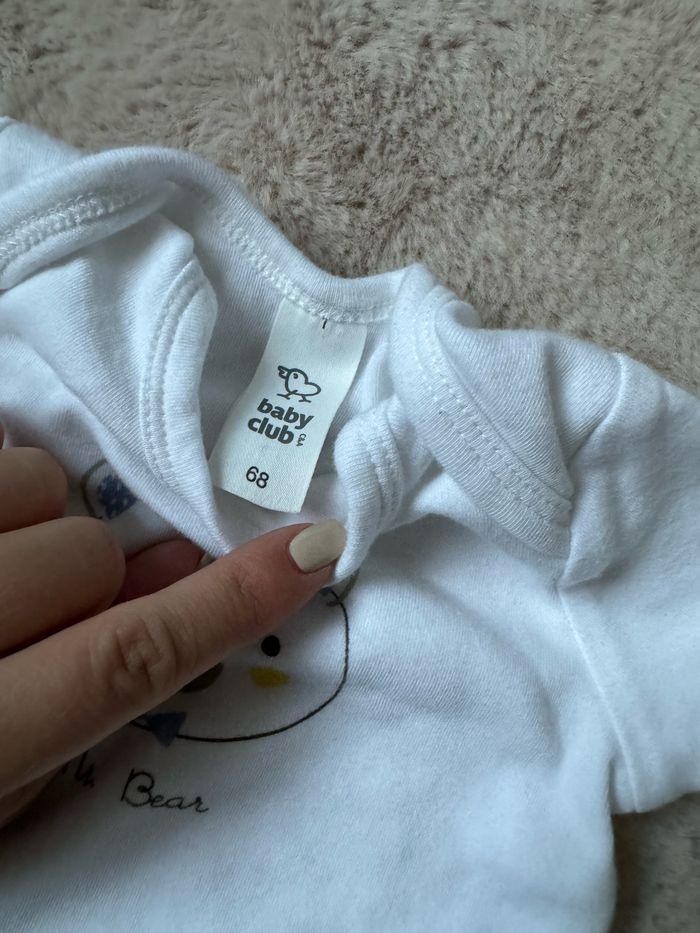 Lot 2 bodies manche courte blanc donc 1 avec col t-shirt 6 mois - photo numéro 3