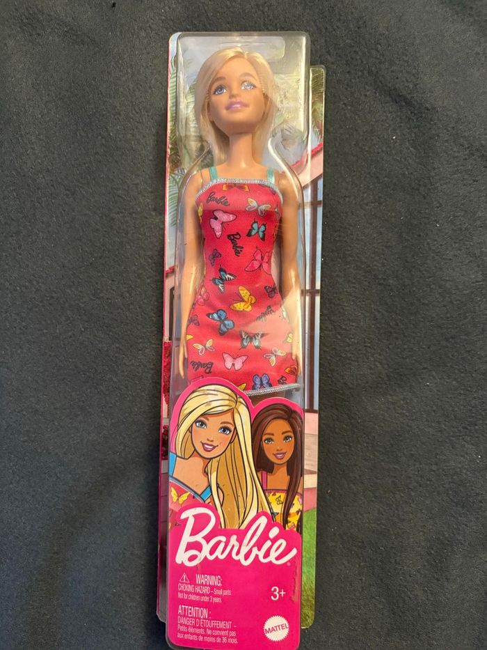 Barbie Assortiment Chic poupée mannequin rose - photo numéro 2