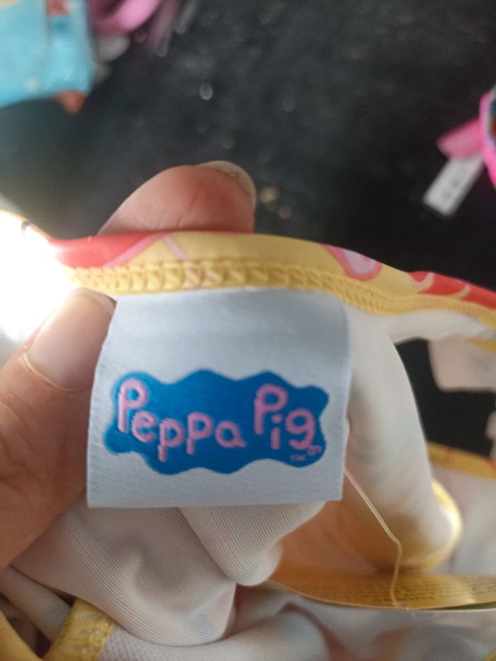 Maillot de bain Peppa pig - photo numéro 2