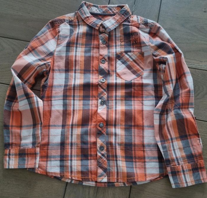 Chemise à carreaux