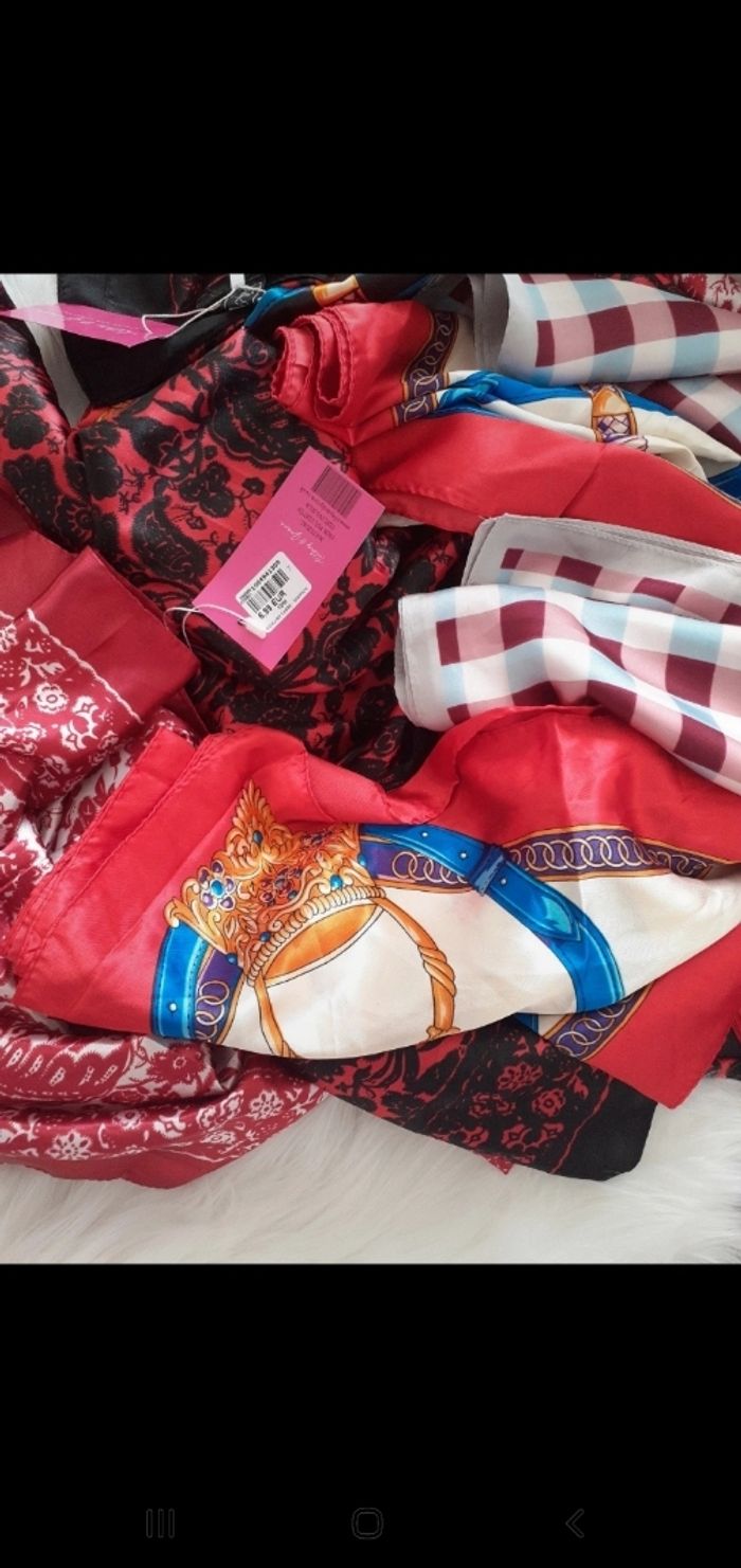 Lot de 12 foulards - photo numéro 5