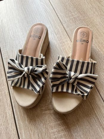 Mules à talon compensé taille 39 GÉMO