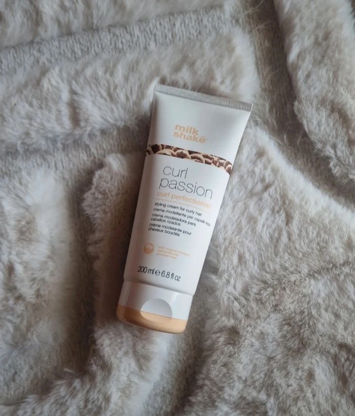 Crème coiffante Curl Passion Perfectionist Milk_shake - photo numéro 5